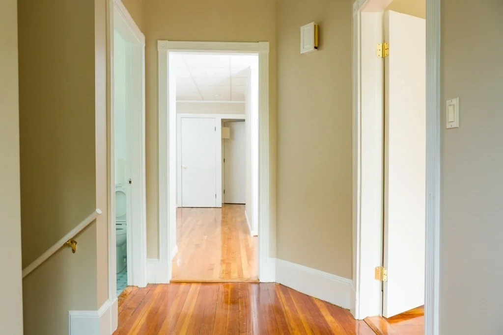 6 bed, 1 bath apartment for rent at 23 Rogers Unit 2, Somerville — photo 4 of 16