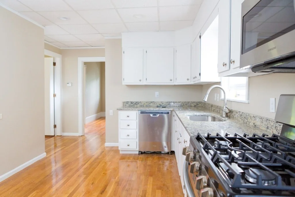 6 bed, 1 bath apartment for rent at 23 Rogers Unit 2, Somerville — photo 15 of 16
