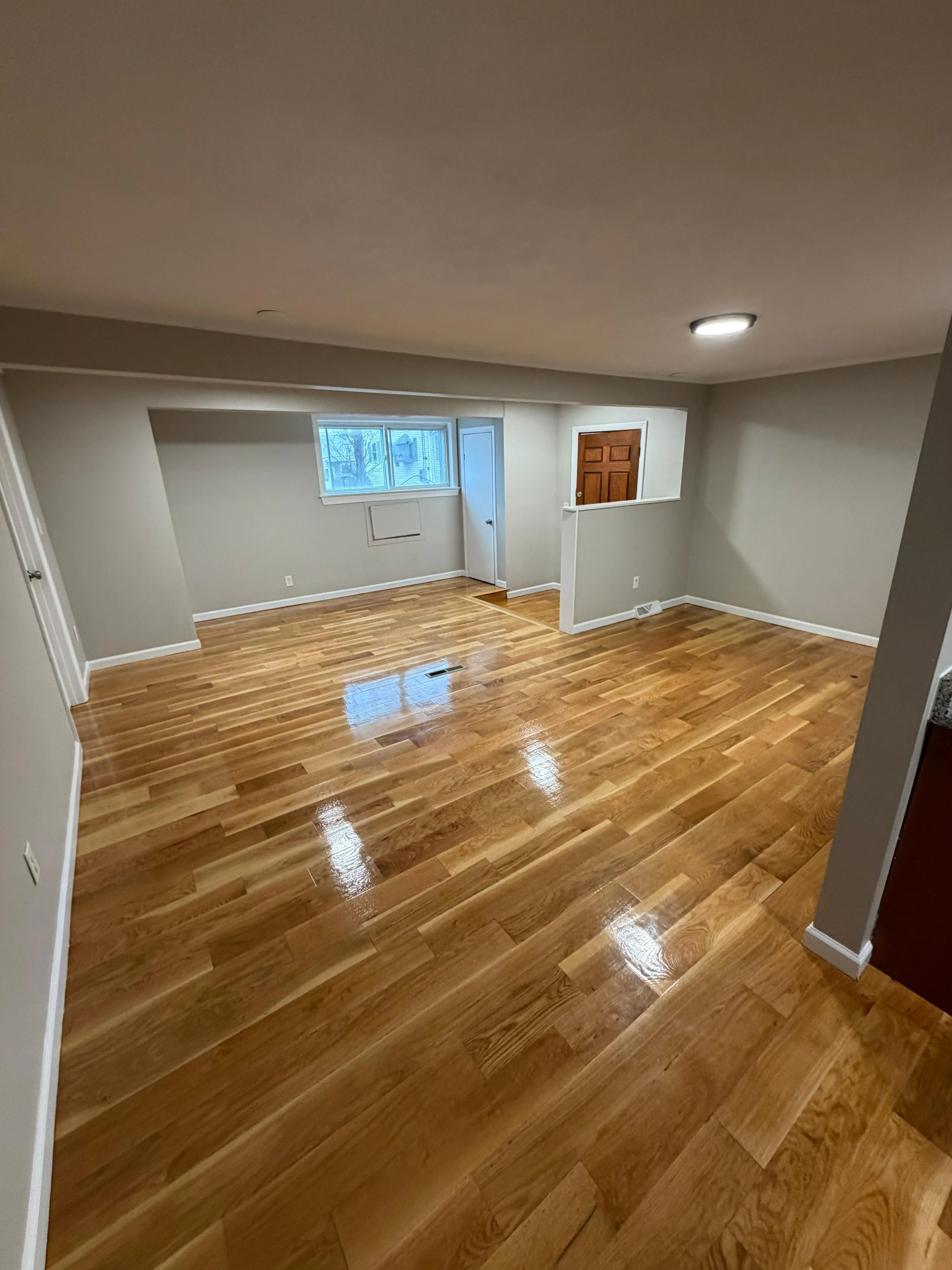 3 bed, 1 bath apartment for rent at 23 Roughan St Unit 1, Revere — photo 2 of 6