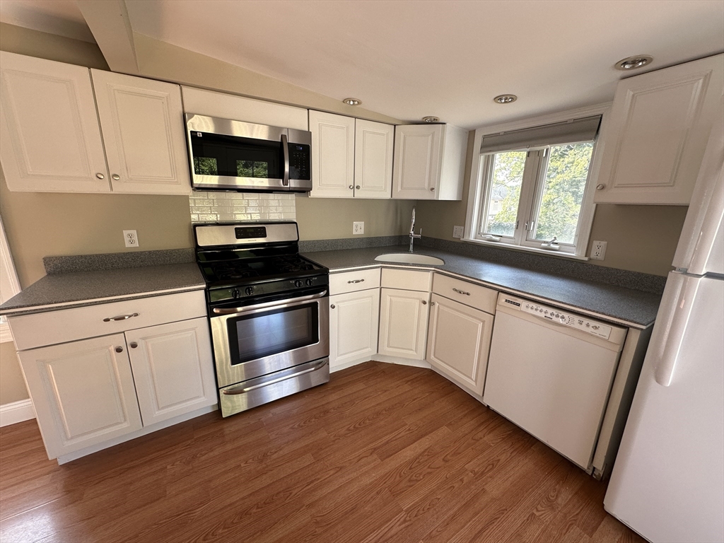 3 bed, 2 bath apartment for rent at 23 Safford St, Quincy — photo 22 of 30