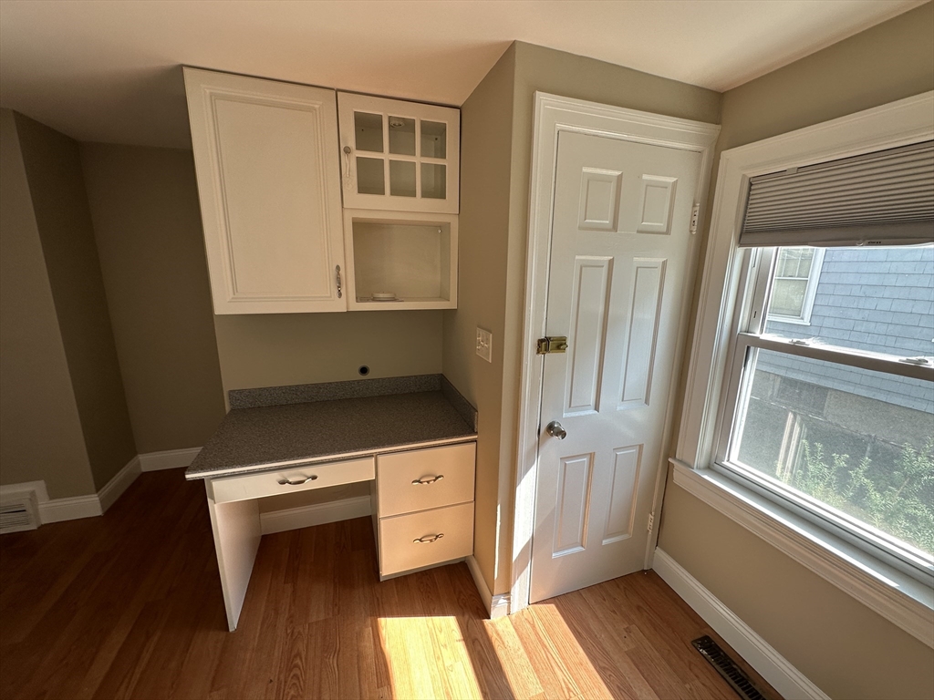 3 bed, 2 bath apartment for rent at 23 Safford St, Quincy — photo 19 of 30