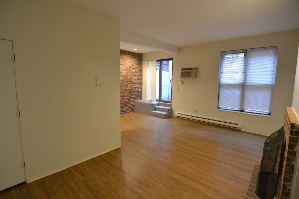 1 bed, 1 bath apartment for rent at 23 Saint Germain St Unit 2, Back Bay — photo 9 of 18
