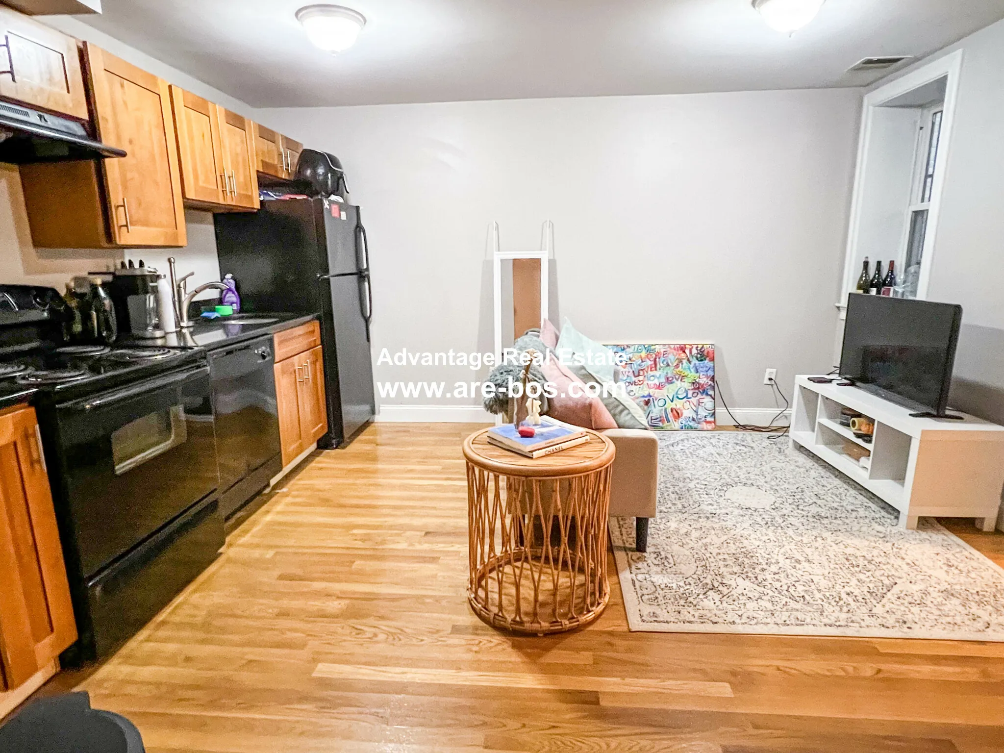 2 bed, 2 bath apartment for rent at 23 Saint Lukes Rd Unit 2, Brighton — photo 8 of 24
