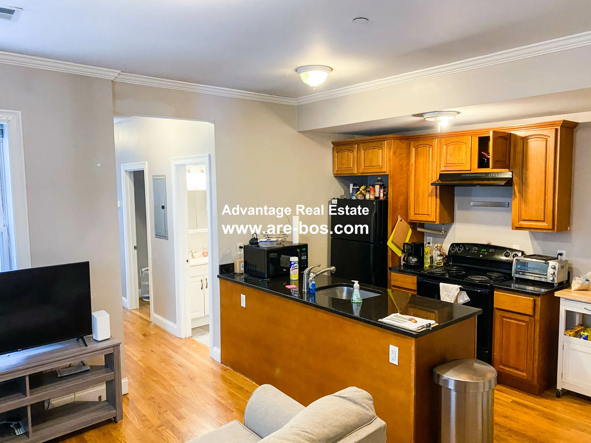 2 bed, 1 bath apartment for rent at 23 Saint Lukes Rd Unit 4, Brighton — photo 28 of 31