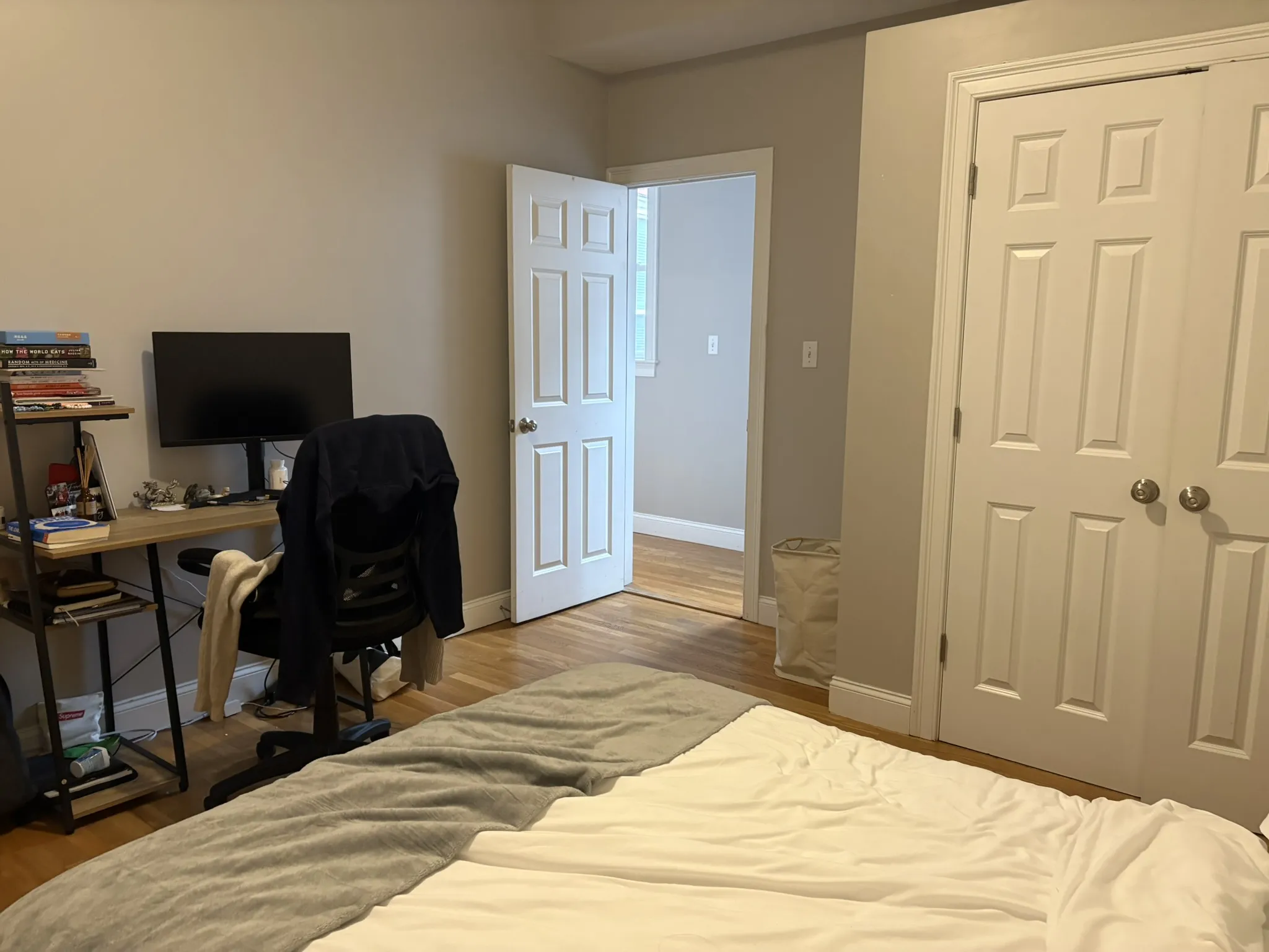 2 bed, 1 bath apartment for rent at 23 Saint Lukes Rd Unit 8, Brighton — photo 9 of 12