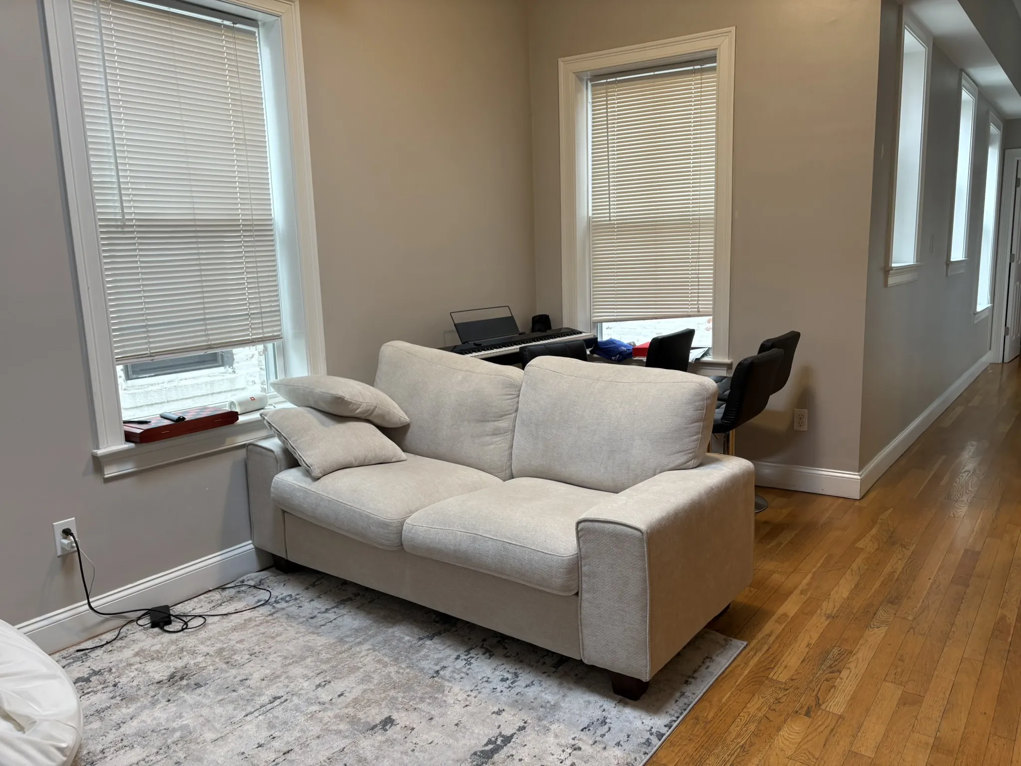 2 bed, 1 bath apartment for rent at 23 Saint Lukes Rd Unit 8, Brighton — photo 4 of 12
