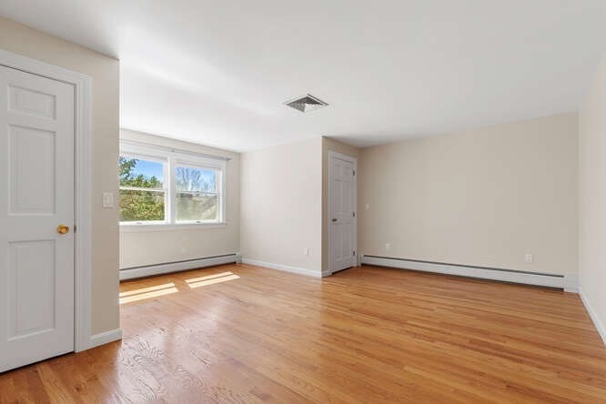 4 bed, 3 bath apartment for rent at 23 Solomon Pierce, Lexington — photo 20 of 26