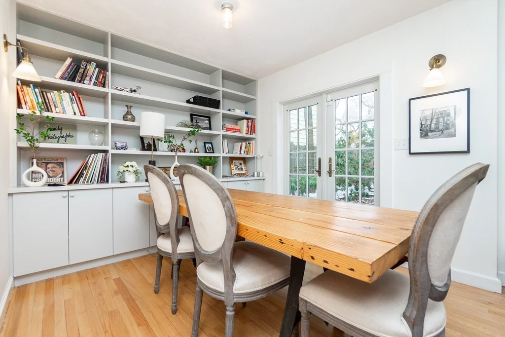 4 bed, 2 bath apartment for rent at 23 Sparks St, West Cambridge — photo 14 of 21