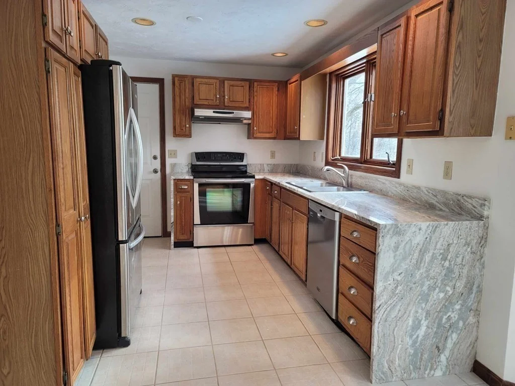 4 bed, 2 bath apartment for rent at 23 Tattan Farm Rd, Worcester — photo 7 of 26