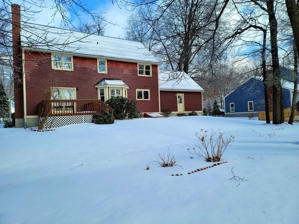 4 bed, 2 bath apartment for rent at 23 Tattan Farm Rd, Worcester — photo 5 of 26
