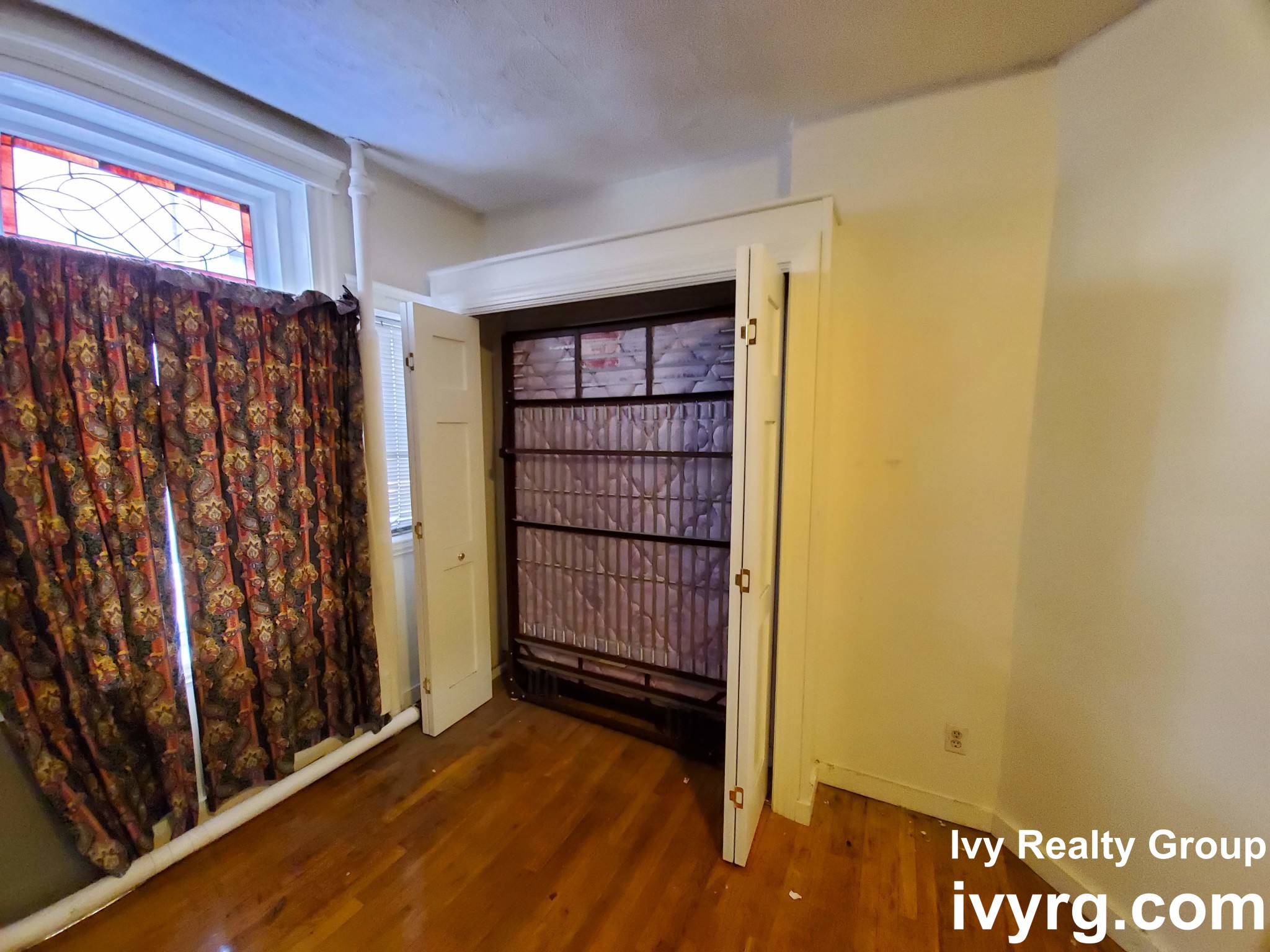 Studio bed, 1 bath apartment for rent at 23 Temple St Unit 1, Beacon Hill — photo 8 of 9