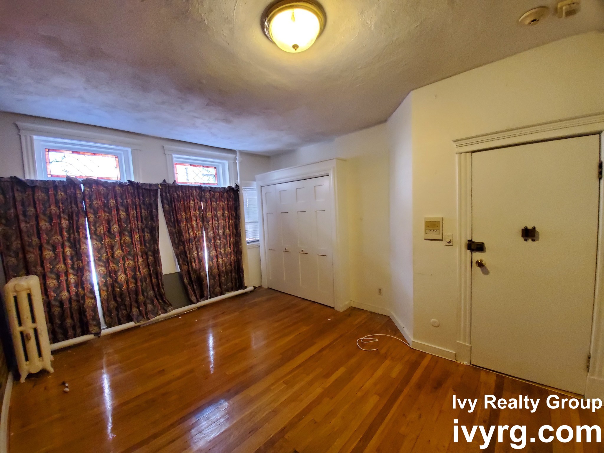 Studio bed, 1 bath apartment for rent at 23 Temple St Unit 1, Beacon Hill — photo 2 of 9