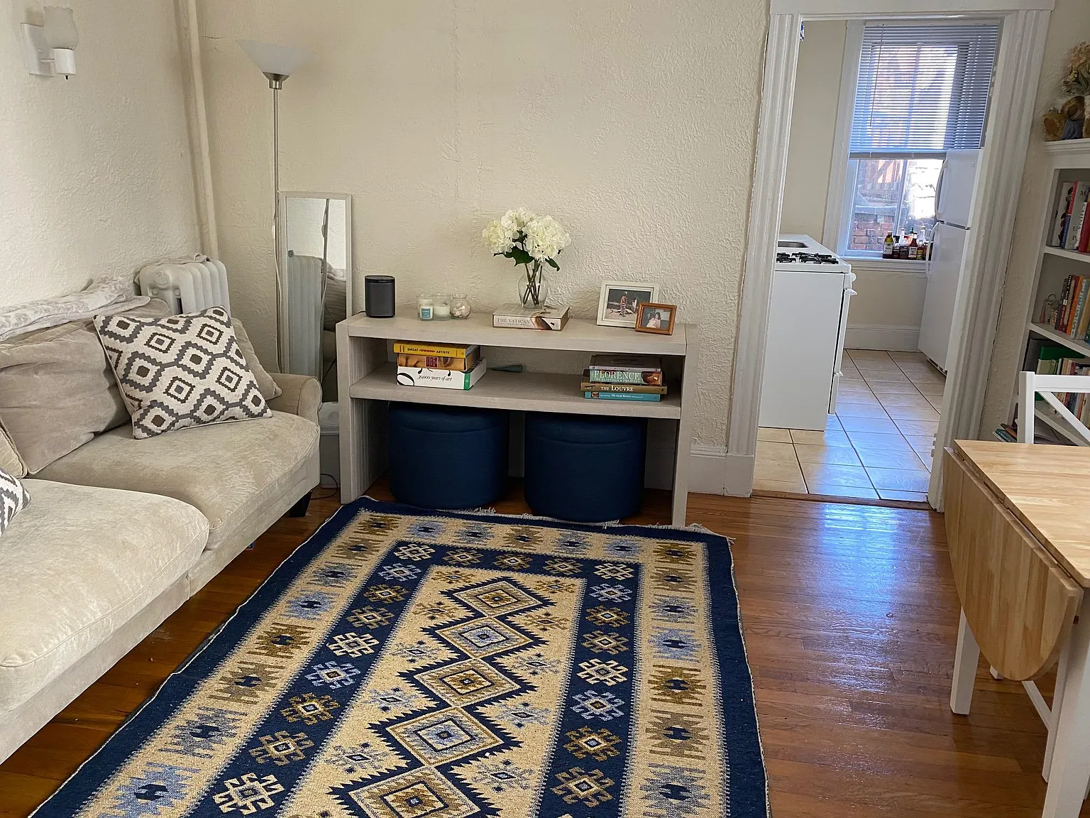 1 bed, 1 bath apartment for rent at 23 Temple St Unit 6, Beacon Hill — photo 6 of 12