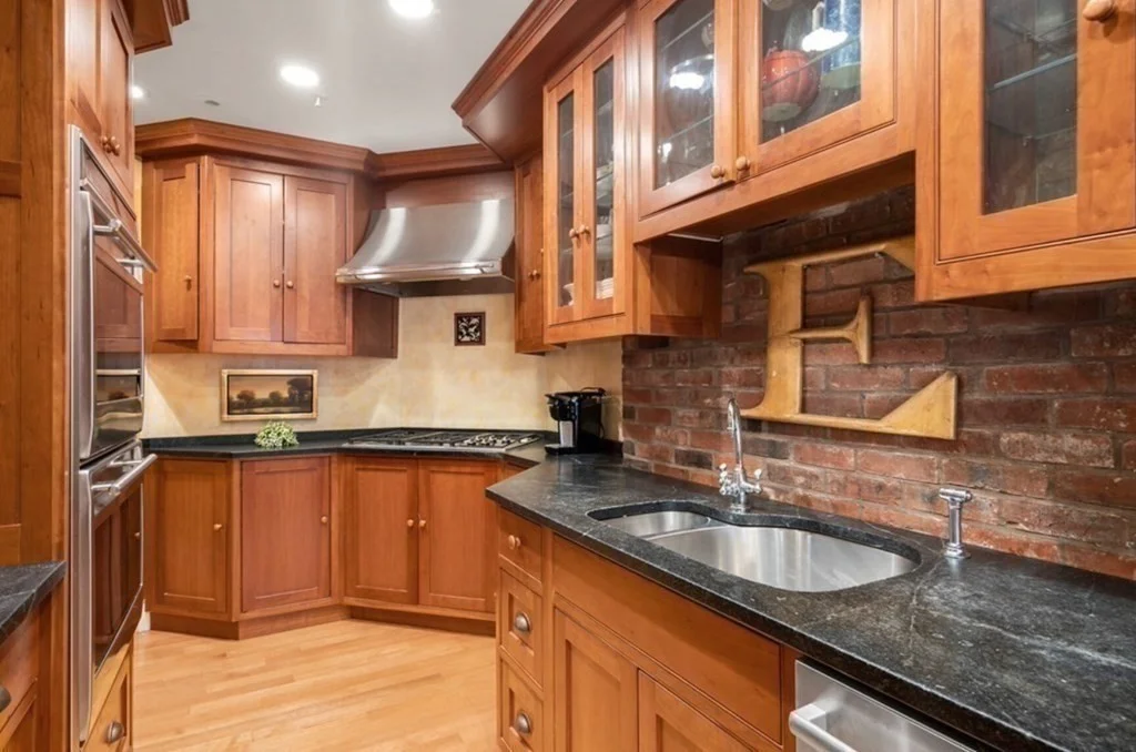 2 bed, 2.5 bath apartment for rent at 23 Tileston St Unit 3, North End — photo 13 of 21