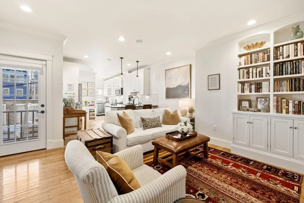 2 bed, 2 bath apartment for rent at 23 Trenton St Unit 1, Charlestown — photo 1 of 17