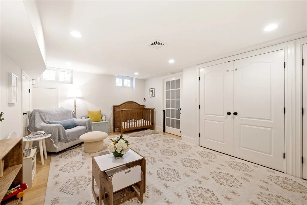 2 bed, 2 bath apartment for rent at 23 Trenton St Unit 1, Charlestown — photo 9 of 17