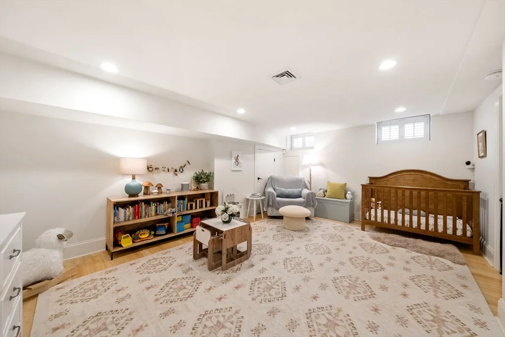 2 bed, 2 bath apartment for rent at 23 Trenton St Unit 1, Charlestown — photo 10 of 17