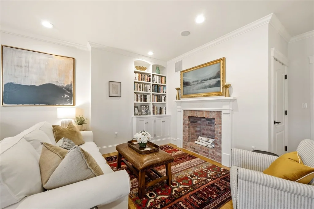 2 bed, 2 bath apartment for rent at 23 Trenton St Unit 1, Charlestown — photo 2 of 17