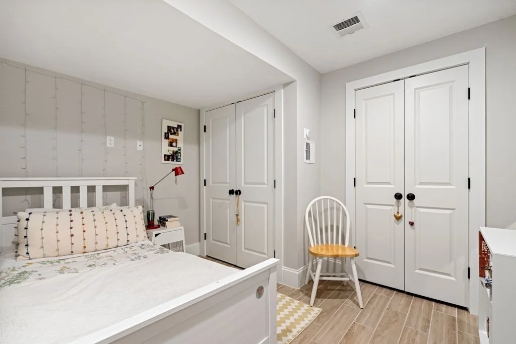 3 bed, 3 bath apartment for rent at 23 Troy Ln Unit 23, Waban — photo 36 of 42