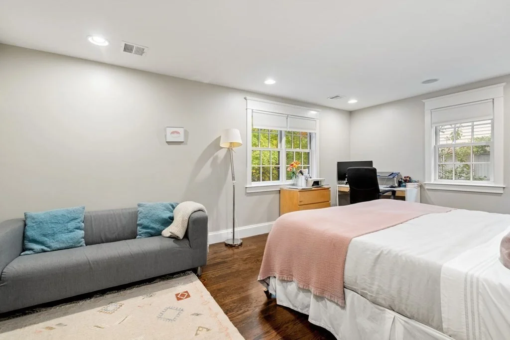3 bed, 3 bath apartment for rent at 23 Troy Ln Unit 23, Waban — photo 21 of 42