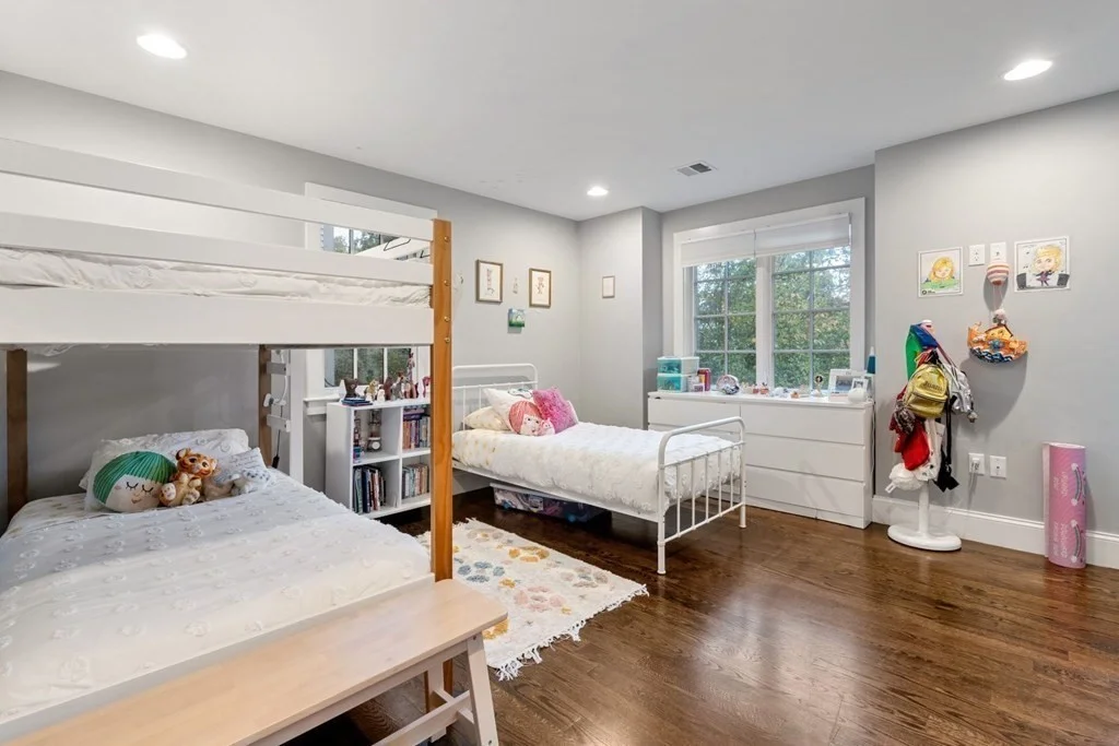 3 bed, 3 bath apartment for rent at 23 Troy Ln Unit 23, Waban — photo 24 of 42