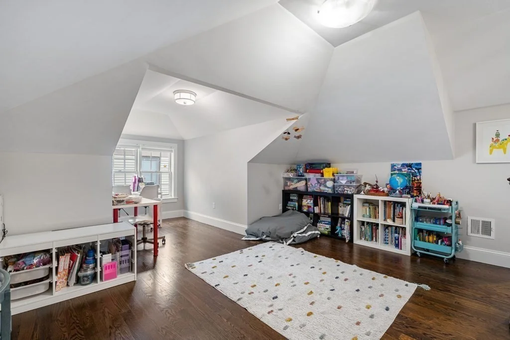 3 bed, 3 bath apartment for rent at 23 Troy Ln Unit 23, Waban — photo 30 of 42