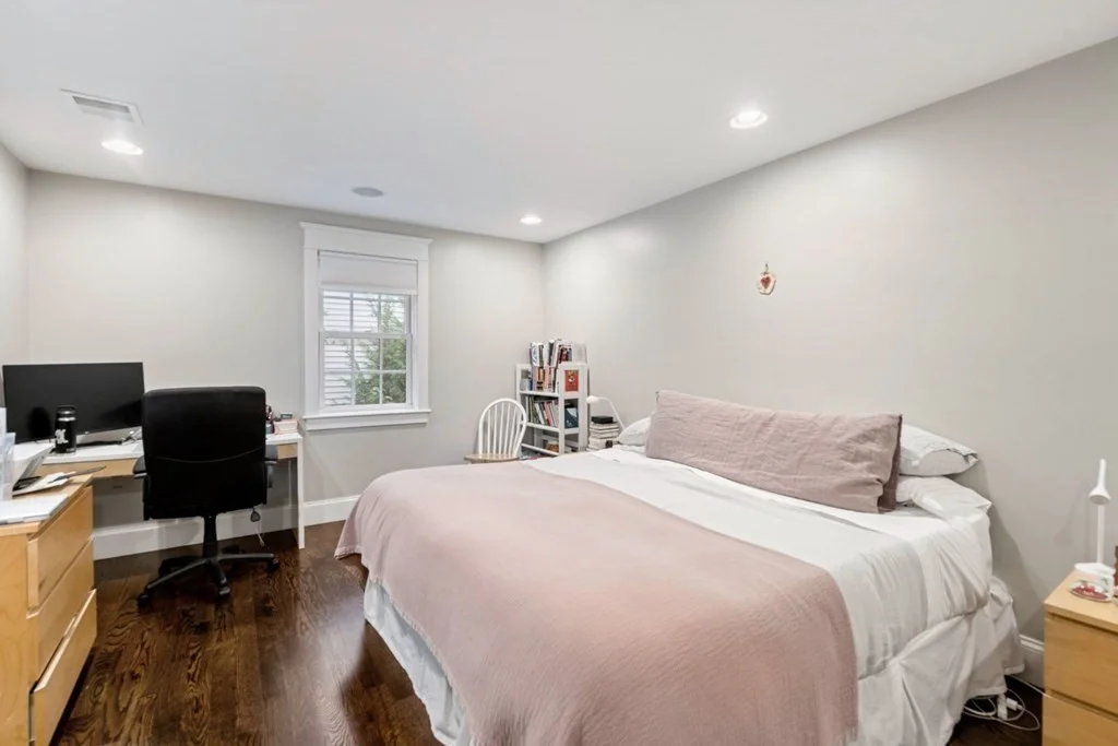 3 bed, 3 bath apartment for rent at 23 Troy Ln Unit 23, Waban — photo 20 of 42