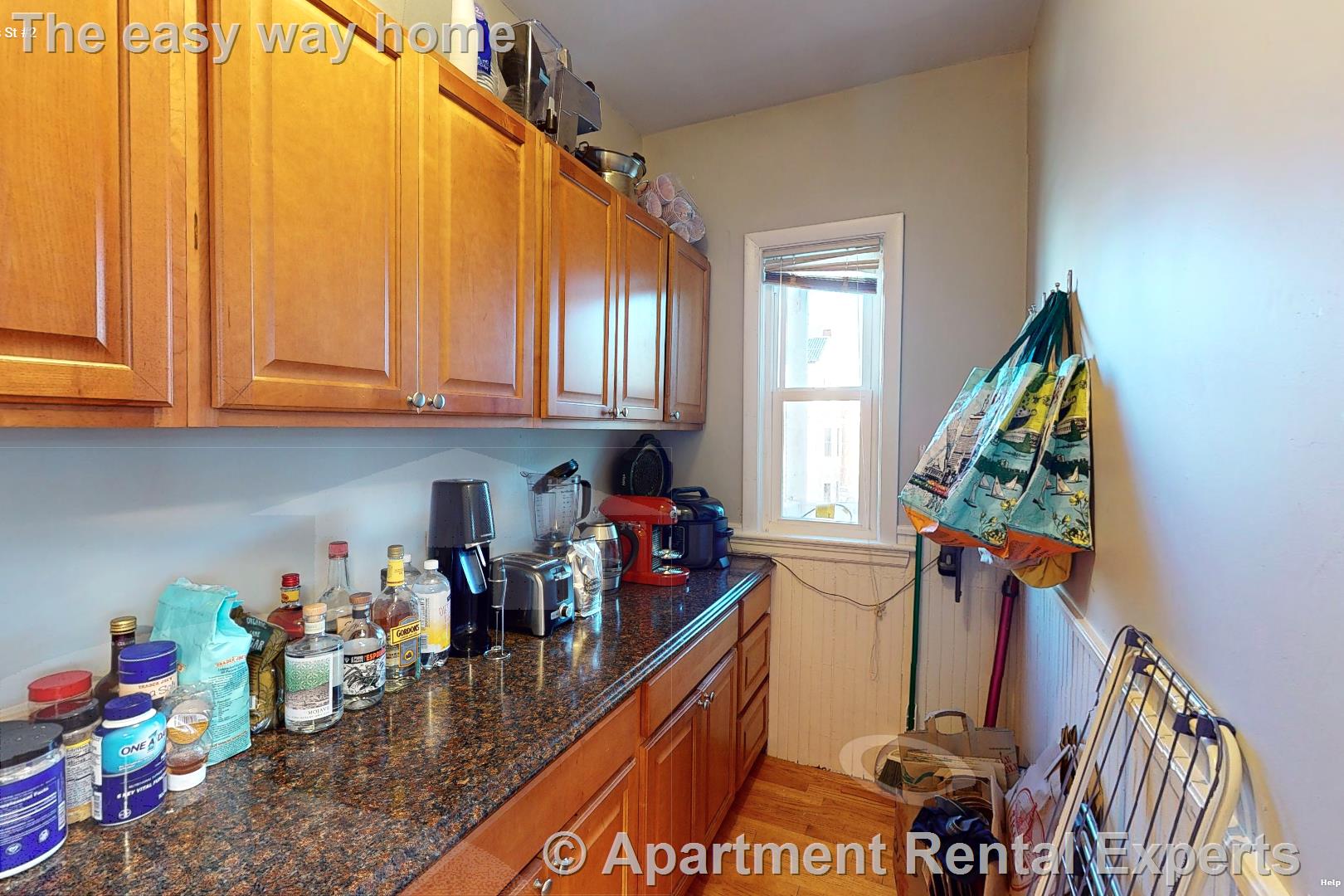 3 bed, 1 bath apartment for rent at 23 Tufts St Unit 2, Cambridgeport — photo 4 of 27