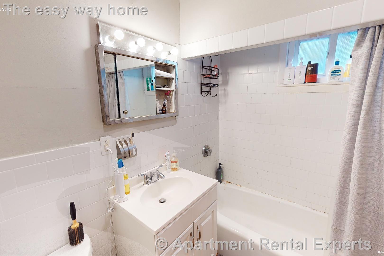 3 bed, 1 bath apartment for rent at 23 Tufts St Unit 2, Cambridgeport — photo 15 of 27