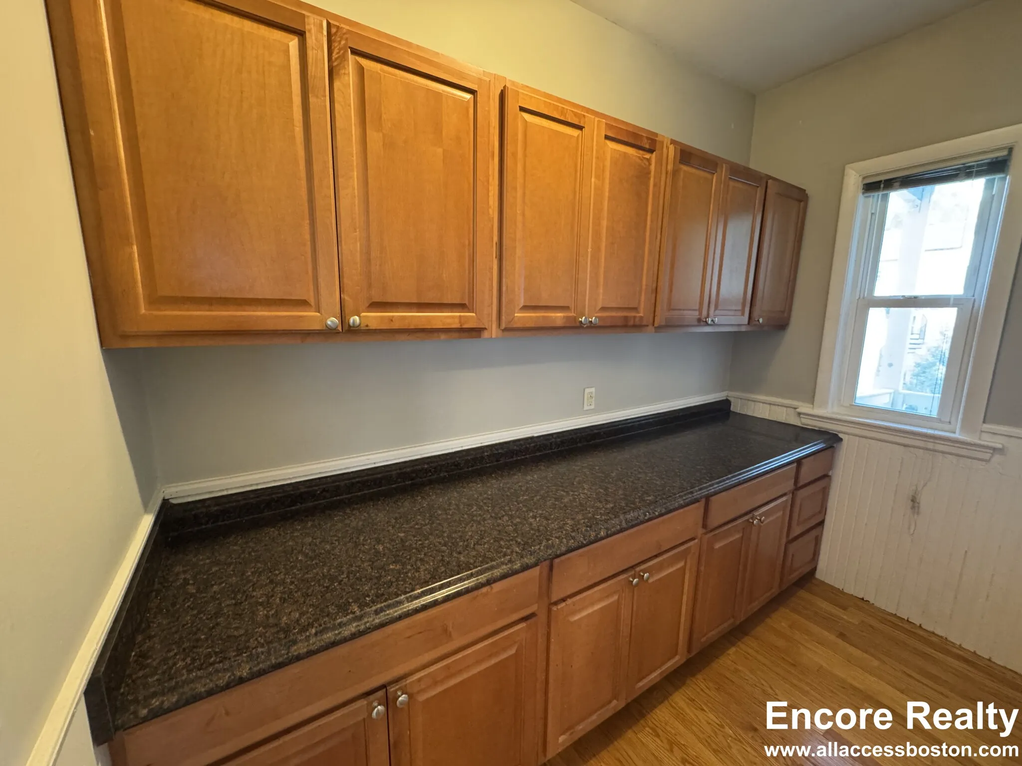 3 bed, 1 bath apartment for rent at 23 Tufts St Unit 23, Cambridgeport — photo 3 of 19