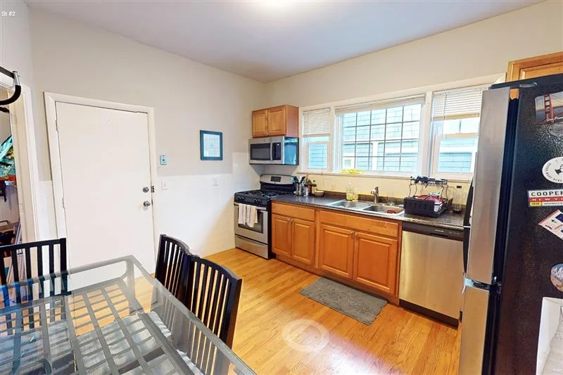 3 bed, 1 bath apartment for rent at 23 Tufts St Unit 3, Cambridgeport — photo 2 of 18
