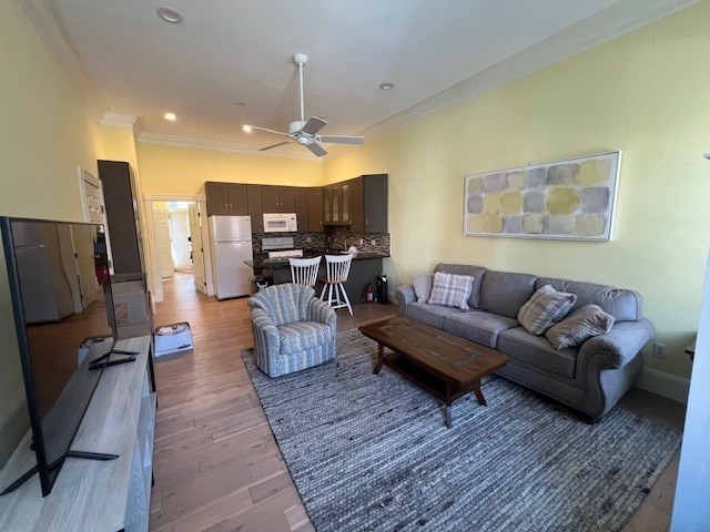 1 bed, 1 bath apartment for rent at 23 Union St Unit 2, Charlestown — photo 4 of 11