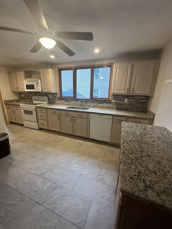 2 bed, 1 bath apartment for rent at 23 Valley St Unit 1, Medford — photo 8 of 8