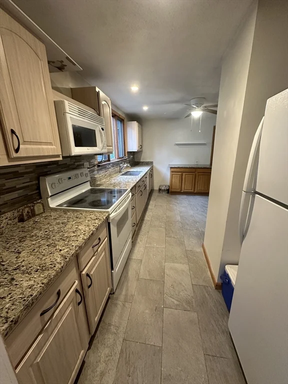 2 bed, 1 bath apartment for rent at 23 Valley St Unit 1, Medford — photo 7 of 8