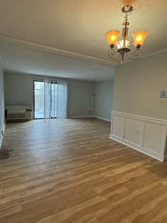 1 bed, 1 bath apartment for rent at 23 Village Rock Ln Unit 15, Natick — photo 3 of 20
