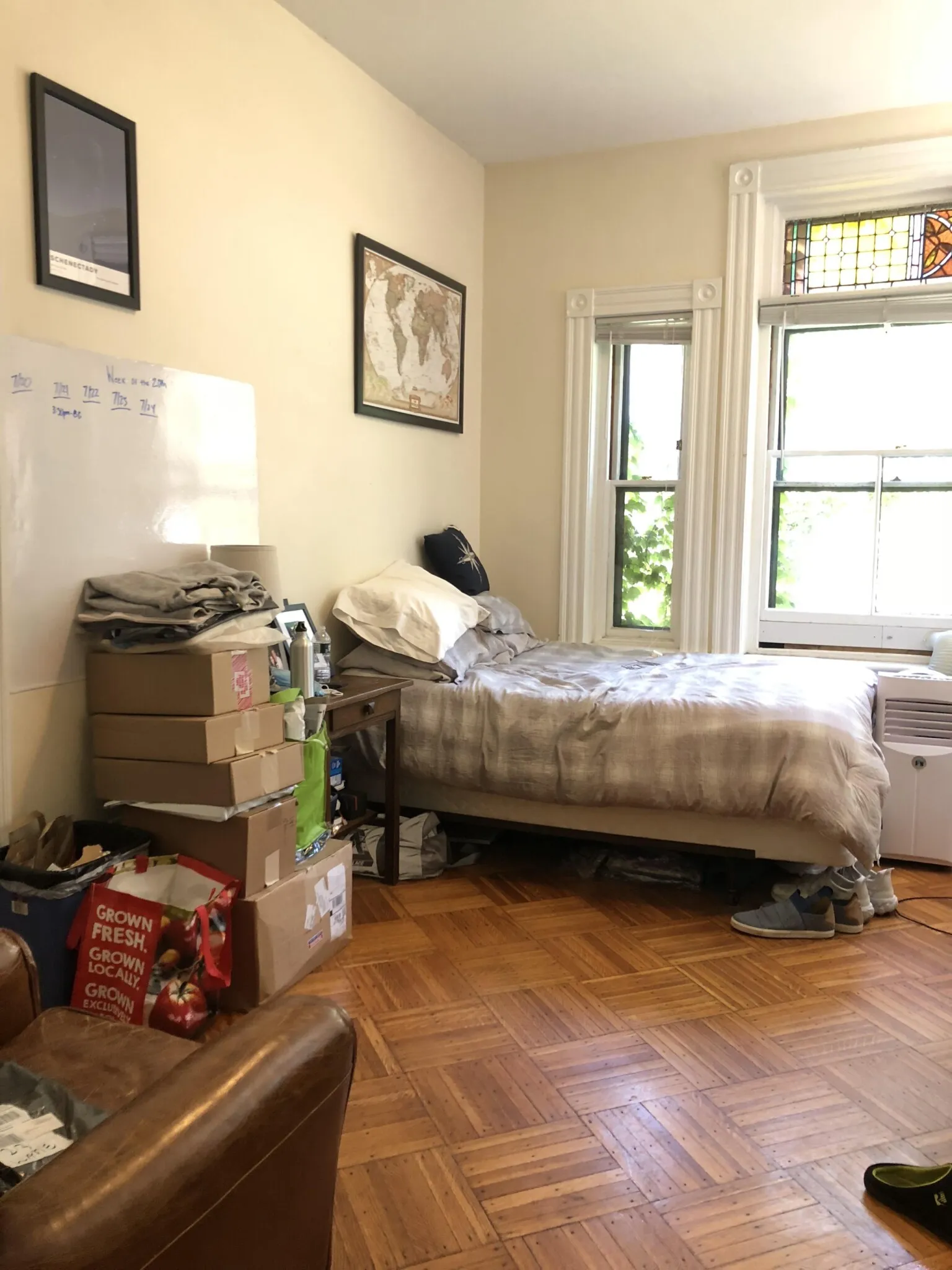 Studio bed, 1 bath apartment for rent at 23 Ware St Unit 1, Mid-Cambridge — photo 6 of 7
