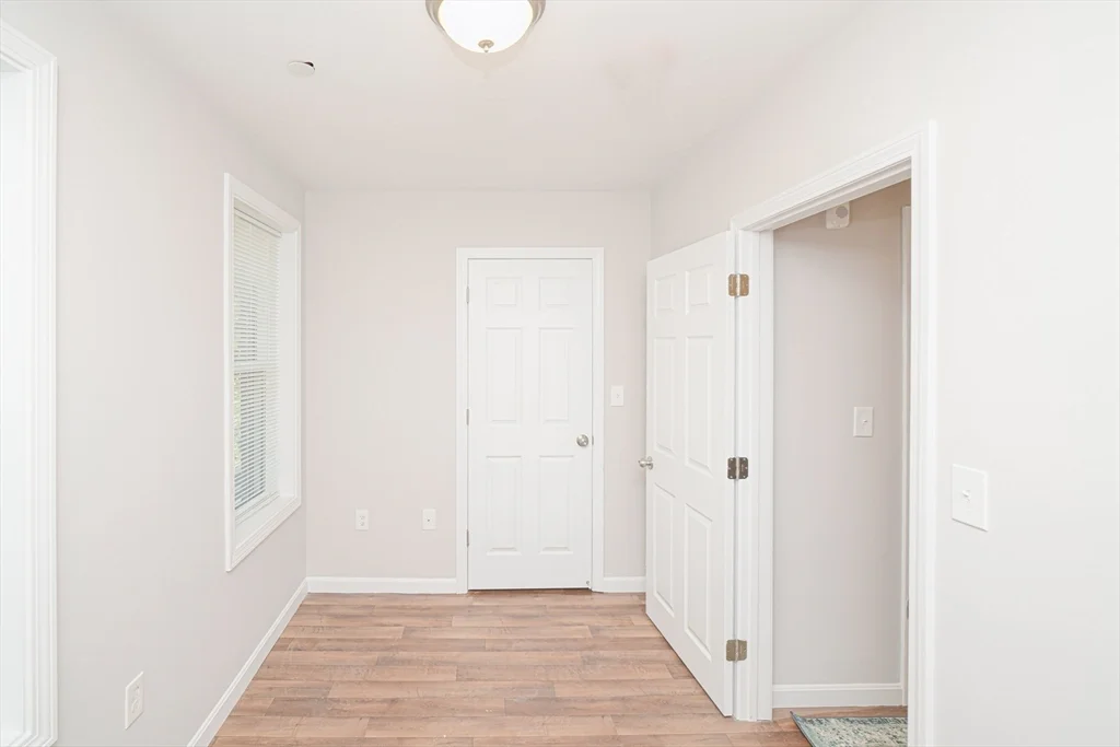 2 bed, 1 bath apartment for rent at 23 Warwick Unit 3, South End — photo 12 of 15