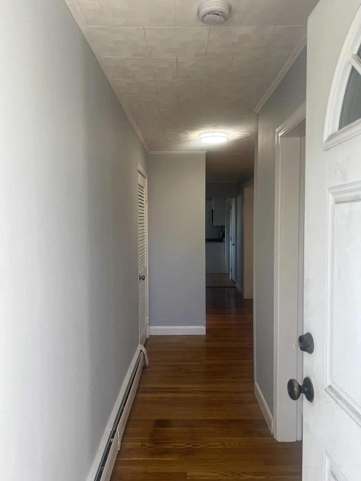 2 bed, 1 bath apartment for rent at 23 Waters Ave Unit 1, Everett — photo 7 of 11