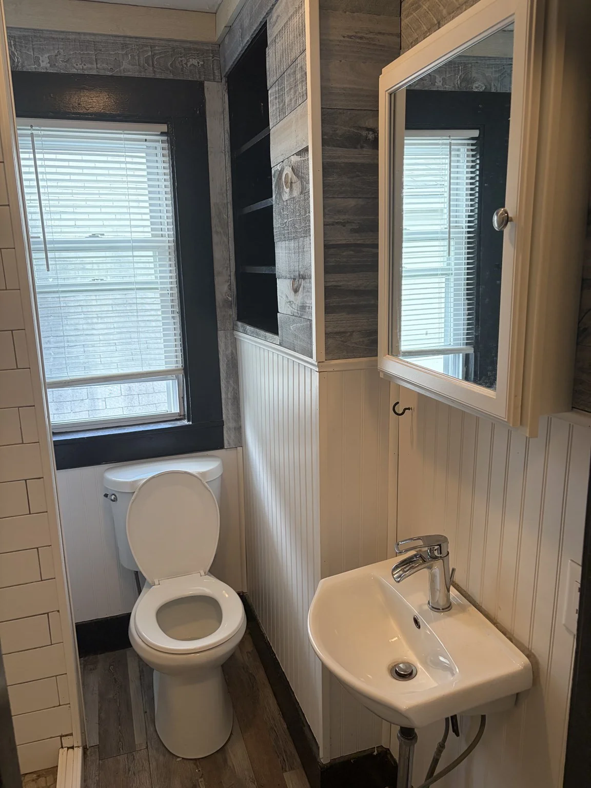 2 bed, 1 bath apartment for rent at 23 Waters Ave Unit 3, Everett — photo 8 of 14