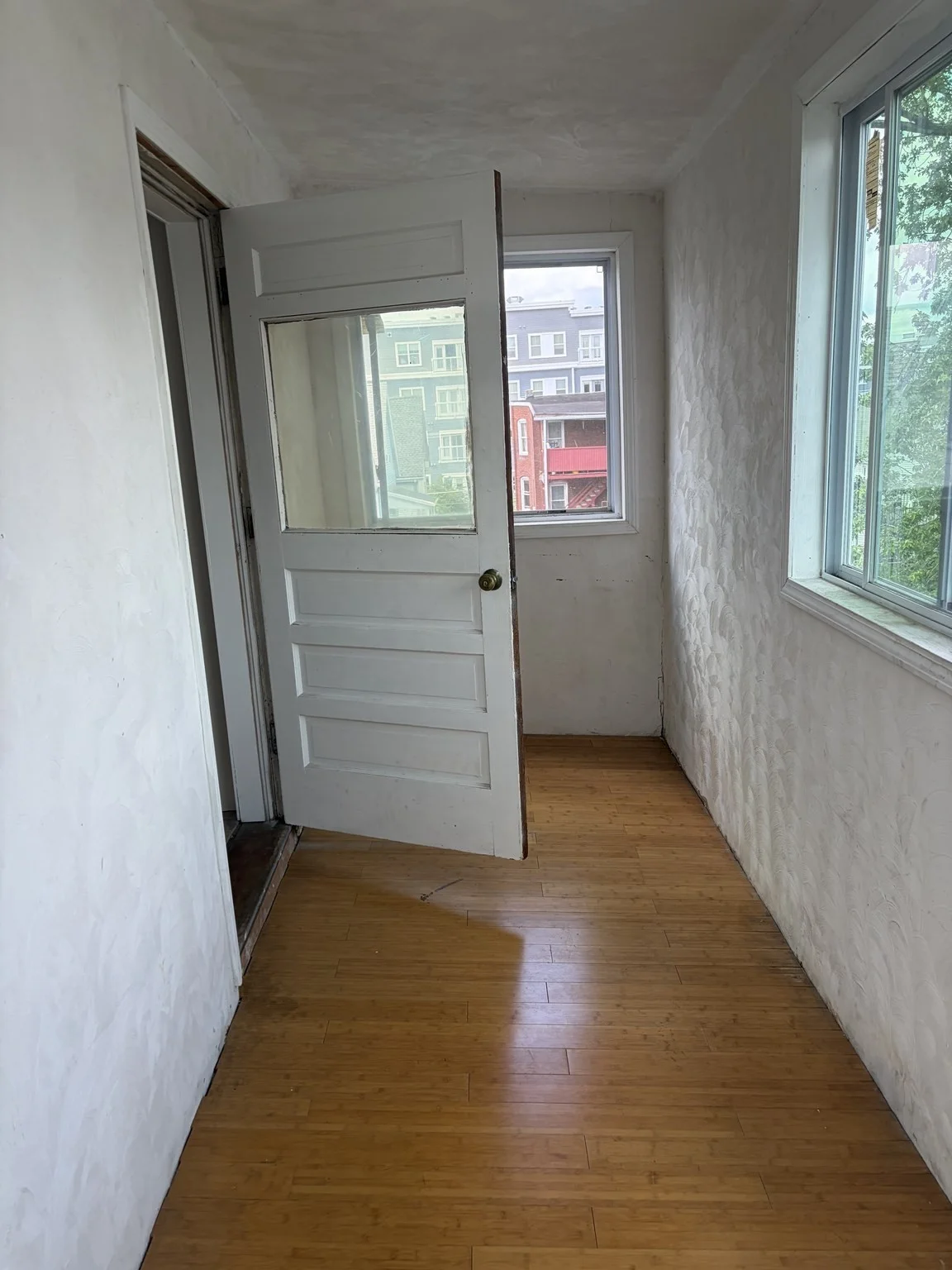 2 bed, 1 bath apartment for rent at 23 Waters Ave Unit 3, Everett — photo 12 of 14