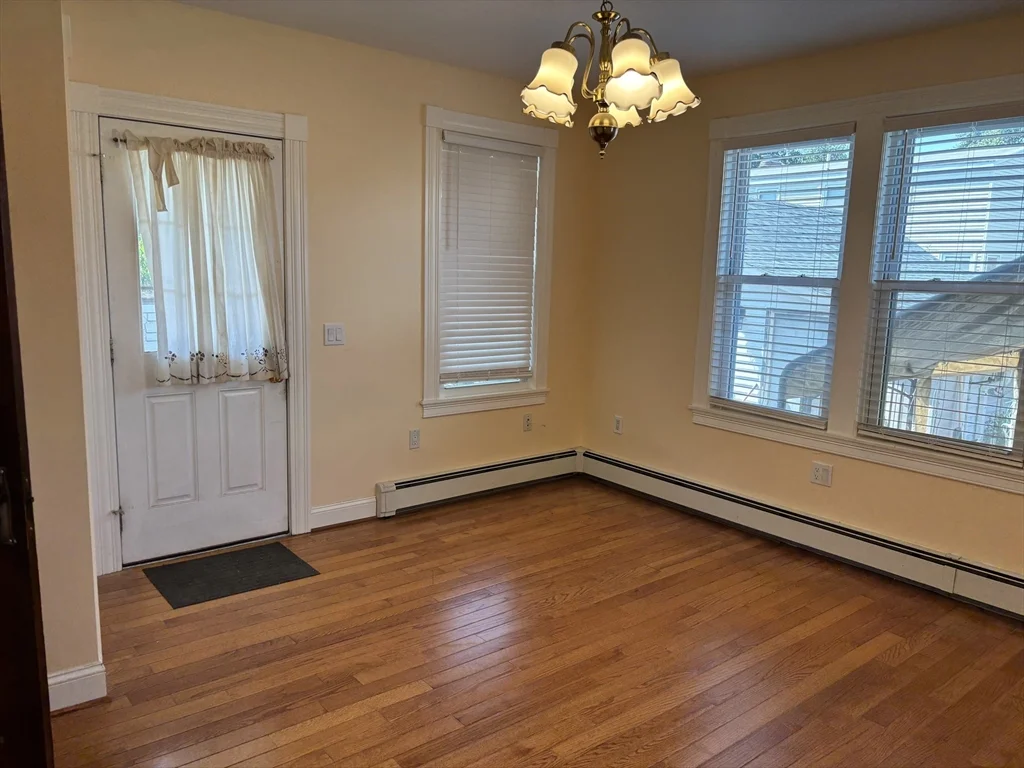3 bed, 1 bath apartment for rent at 23 Webber St Unit 23, Lowell — photo 5 of 20