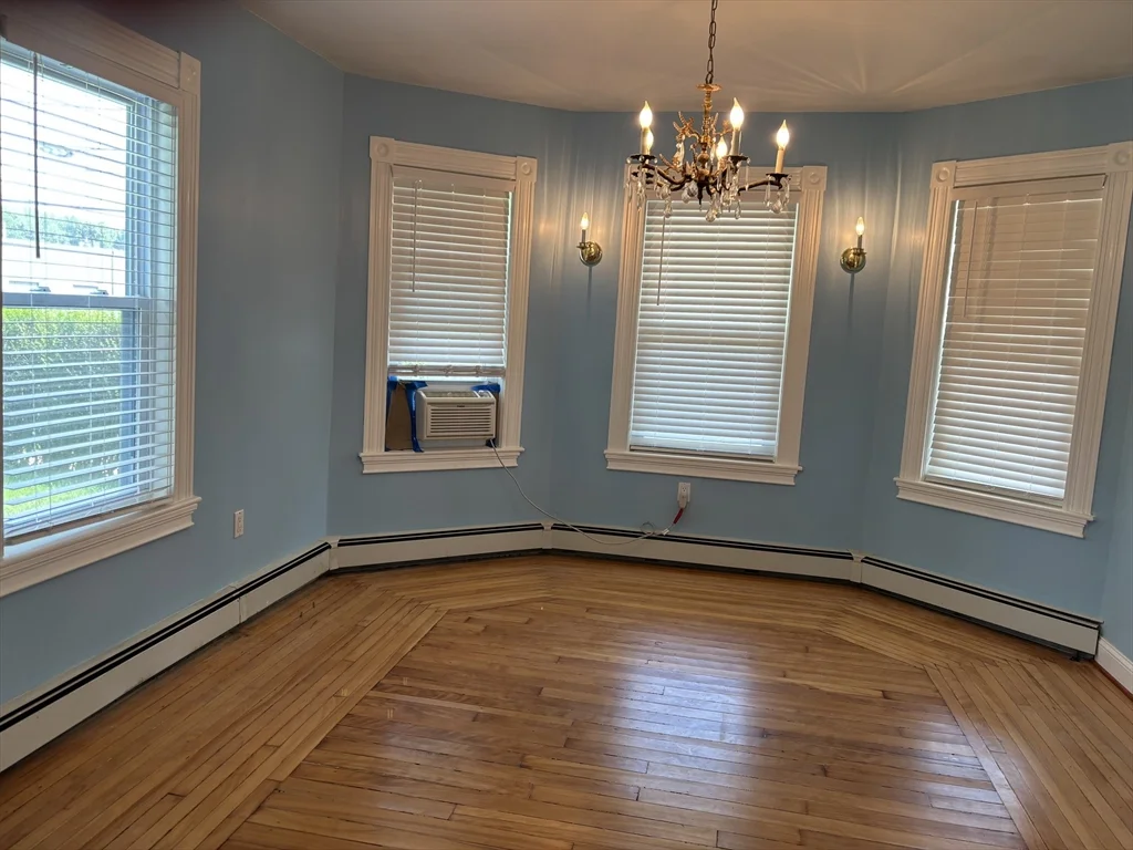 3 bed, 1 bath apartment for rent at 23 Webber St Unit 23, Lowell — photo 10 of 20