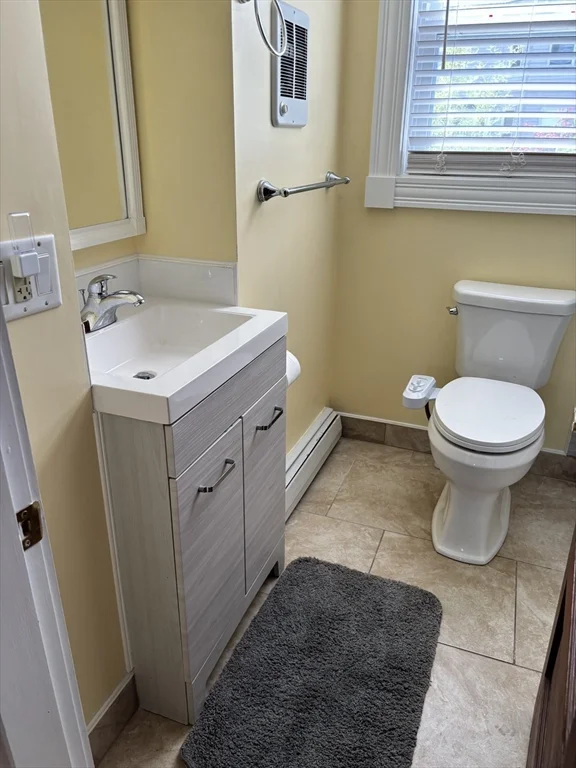 3 bed, 1 bath apartment for rent at 23 Webber St Unit 23, Lowell — photo 13 of 20