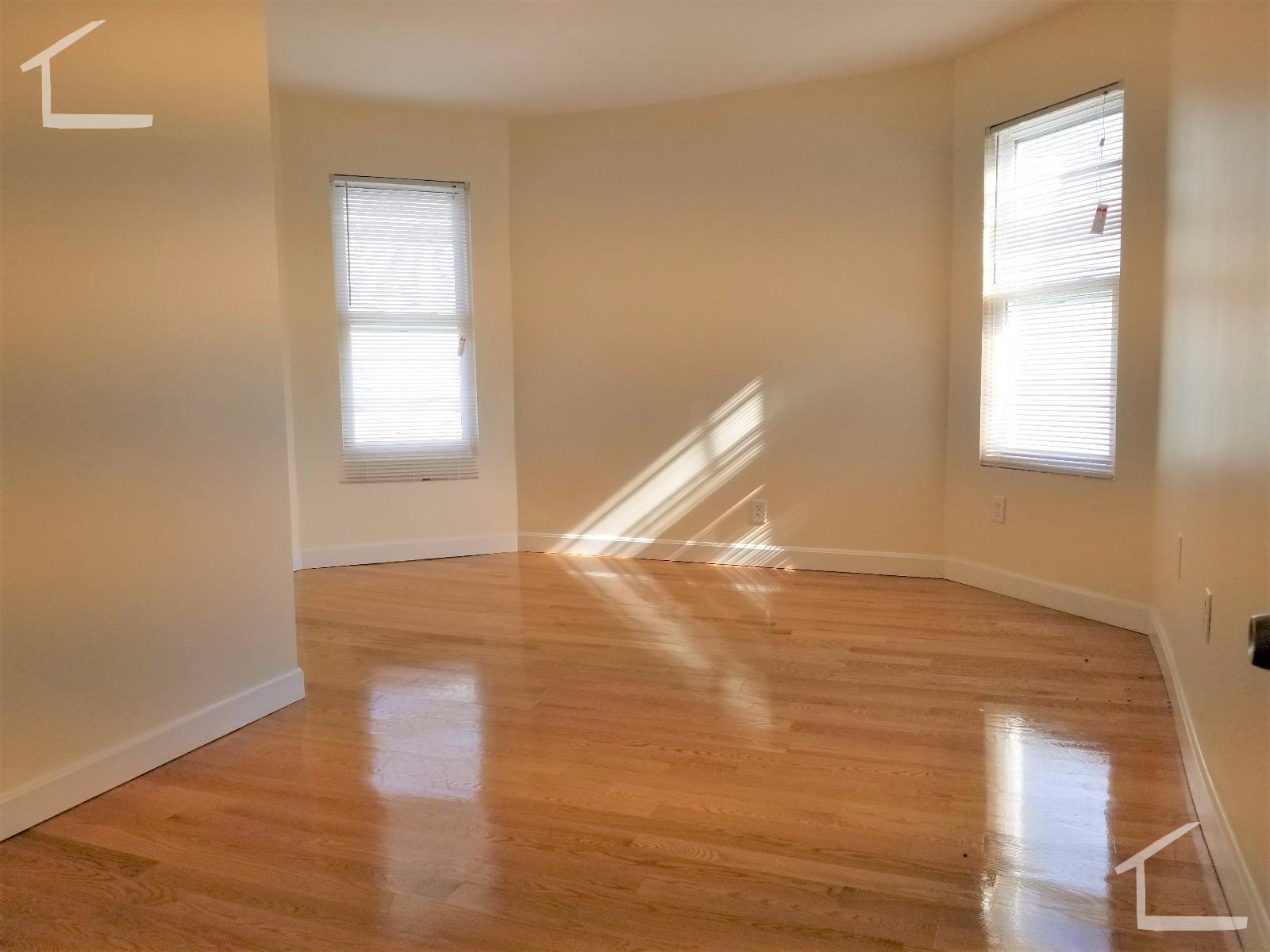 4 bed, 2 bath apartment for rent at 23 Weitz St Unit 1, Lower Allston — photo 11 of 11