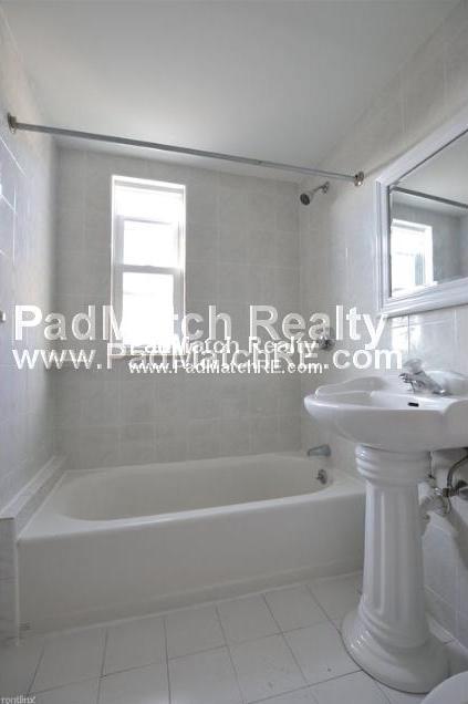 4 bed, 2 bath apartment for rent at 23 Weitz St Unit 3, Lower Allston — photo 9 of 10