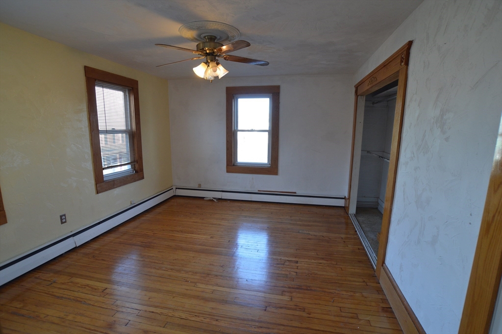 3 bed, 1 bath apartment for rent at 23 Wellman St Unit 2, Beverly — photo 9 of 14