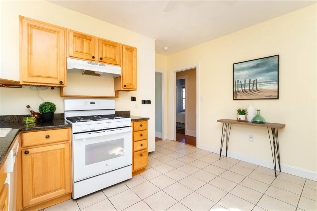 2 bed, 1 bath apartment for rent at 23 Wenham St Unit 2, Jamaica Plain — photo 9 of 35