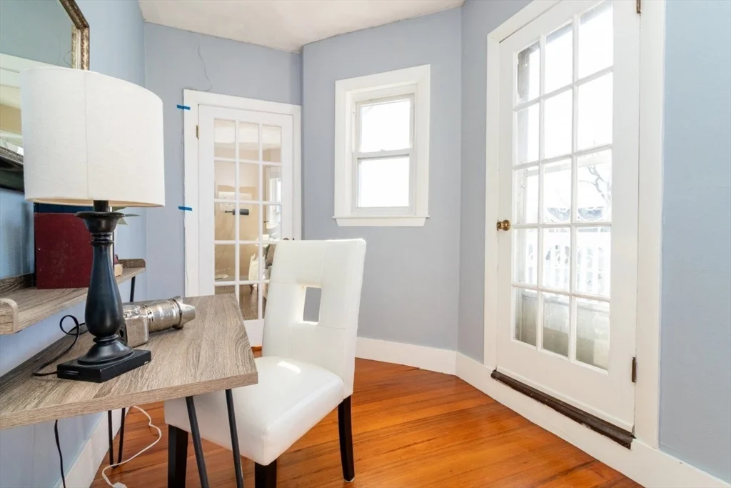 2 bed, 1 bath apartment for rent at 23 Wenham St Unit 2, Jamaica Plain — photo 14 of 35
