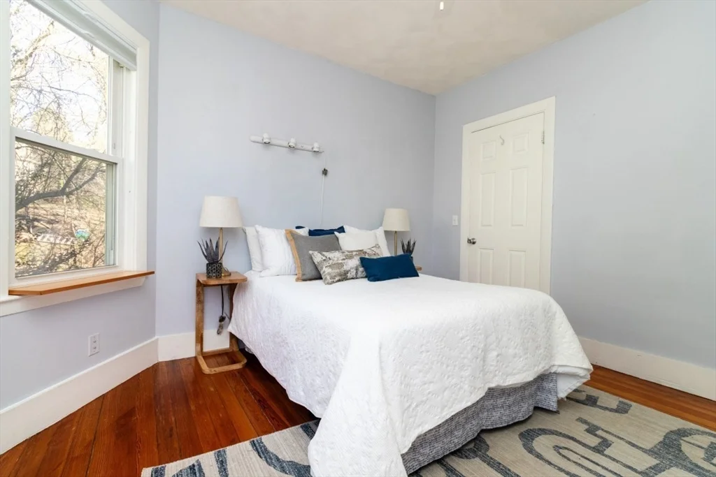 2 bed, 1 bath apartment for rent at 23 Wenham St Unit 2, Jamaica Plain — photo 21 of 35