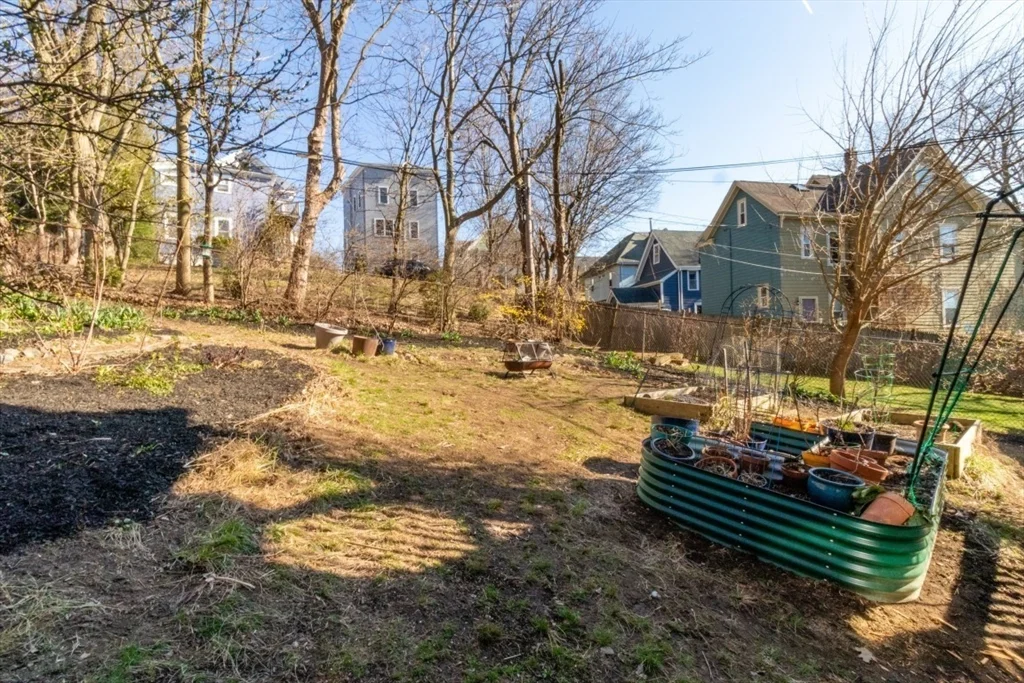2 bed, 1 bath apartment for rent at 23 Wenham St Unit 2, Jamaica Plain — photo 34 of 35